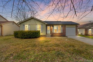 1402 Heritage Drive, Canton Charter Township, MI 48188