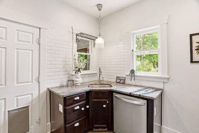 3 E 28th Ave, Spokane, WA 99203