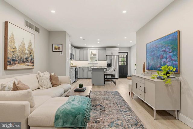 738 HARRY ST, Conshohocken, PA 19428