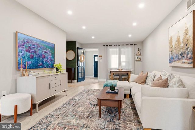 738 HARRY ST, Conshohocken, PA 19428