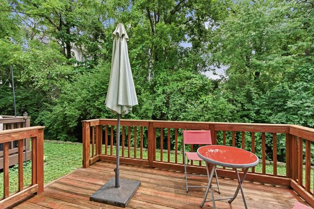7241 Highway 70 S Apt 214, Nashville, TN 37221