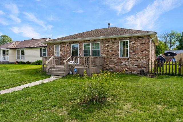 821 N East Street, Tipton, IN 46072