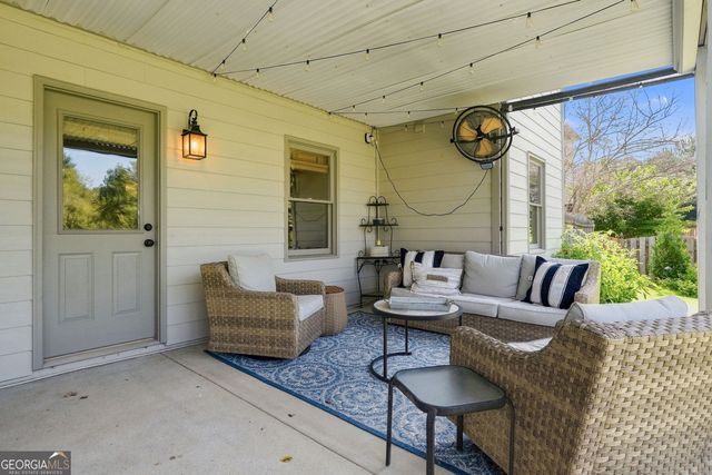 4015 Gold Mill Ridge, Canton, GA 30114