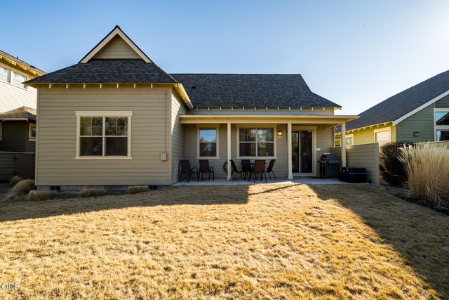 11104 Desert Sky Loop, Redmond, OR 97756