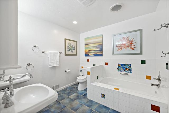 720 Temescal Way, Redwood City, CA 94062