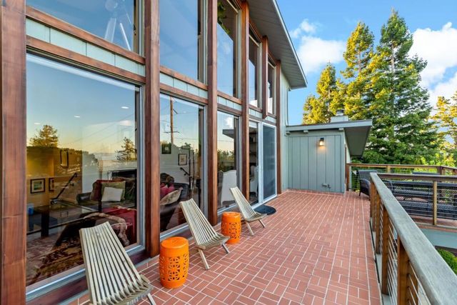 720 Temescal Way, Redwood City, CA 94062