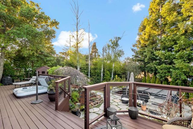 720 Temescal Way, Redwood City, CA 94062