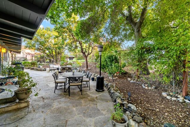 720 Temescal Way, Redwood City, CA 94062