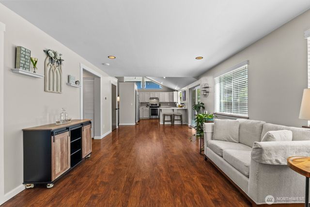 2906 32nd Avenue Ct SE, Puyallup, WA 98374