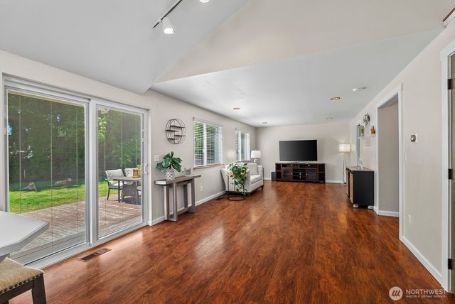 2906 32nd Avenue Ct SE, Puyallup, WA 98374