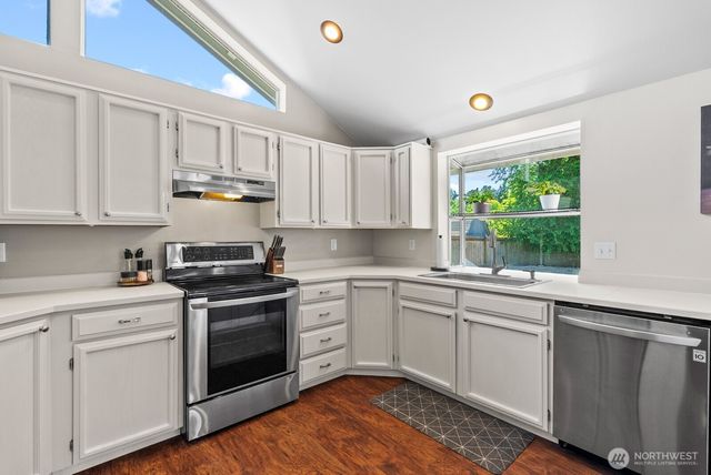 2906 32nd Avenue Ct SE, Puyallup, WA 98374