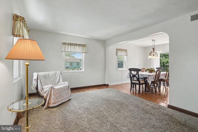 900 GARNET RD, Wilmington, DE 19804