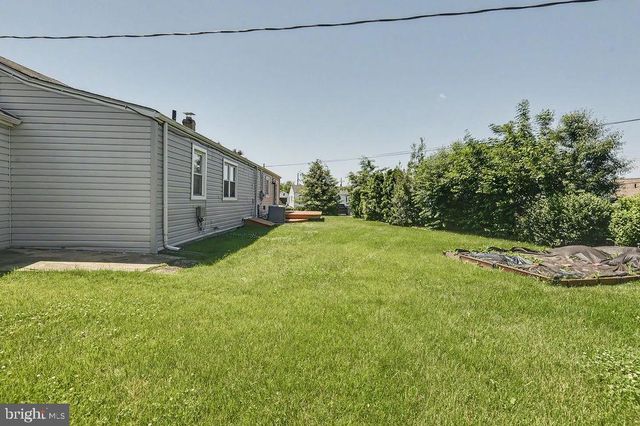 900 GARNET RD, Wilmington, DE 19804