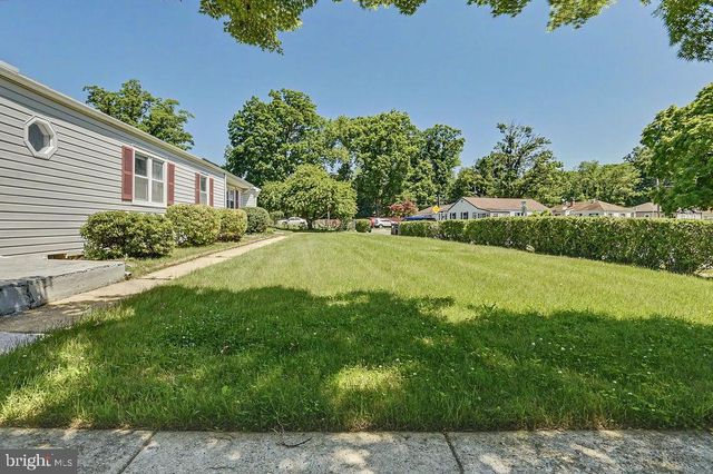 900 GARNET RD, Wilmington, DE 19804