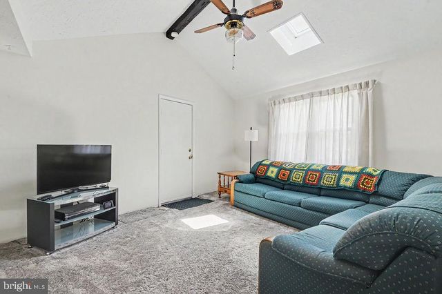 900 GARNET RD, Wilmington, DE 19804