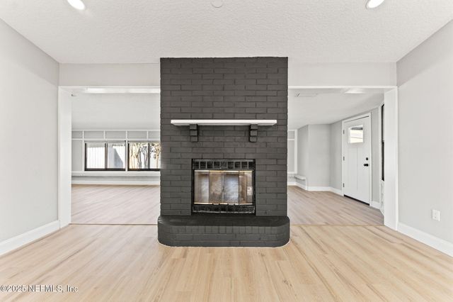 804 LIGHTWOOD Court, Orange Park, FL 32065