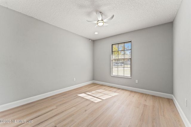 804 LIGHTWOOD Court, Orange Park, FL 32065