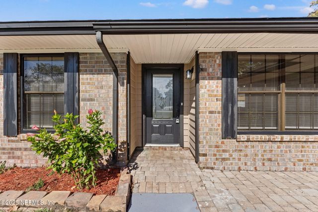 804 LIGHTWOOD Court, Orange Park, FL 32065