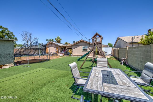 2137 W 1ST Place, Mesa, AZ 85201