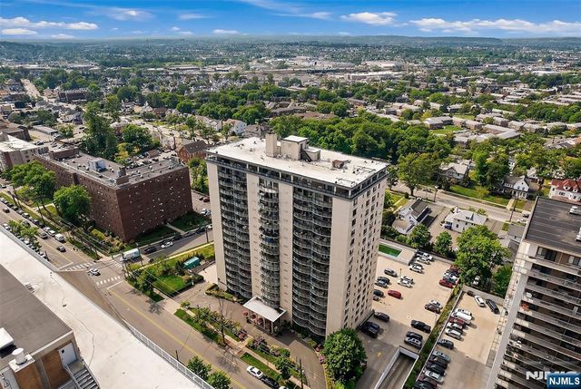 125 Prospect Avenue 5B, Hackensack, NJ 07601