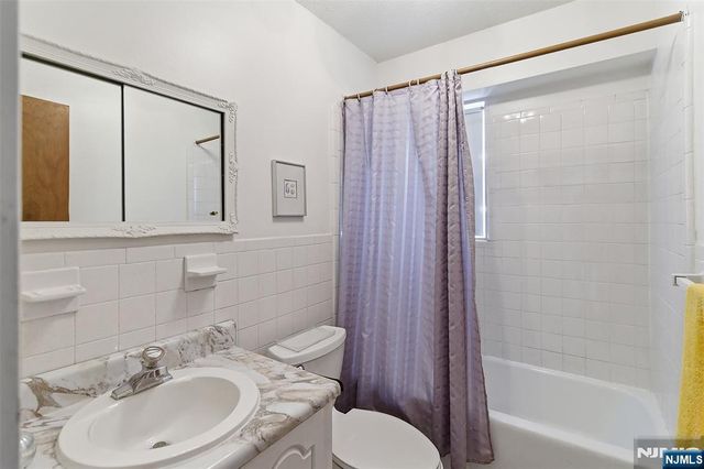 125 Prospect Avenue 5B, Hackensack, NJ 07601