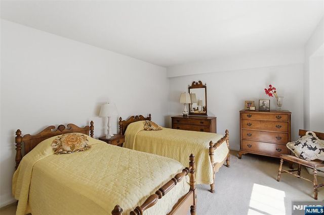 125 Prospect Avenue 5B, Hackensack, NJ 07601