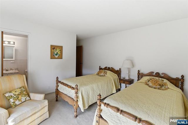 125 Prospect Avenue 5B, Hackensack, NJ 07601