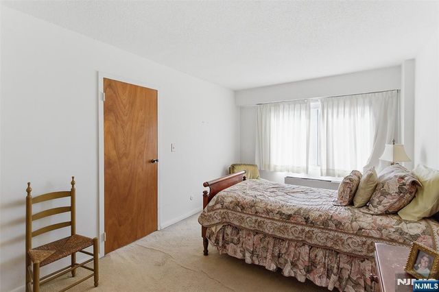 125 Prospect Avenue 5B, Hackensack, NJ 07601