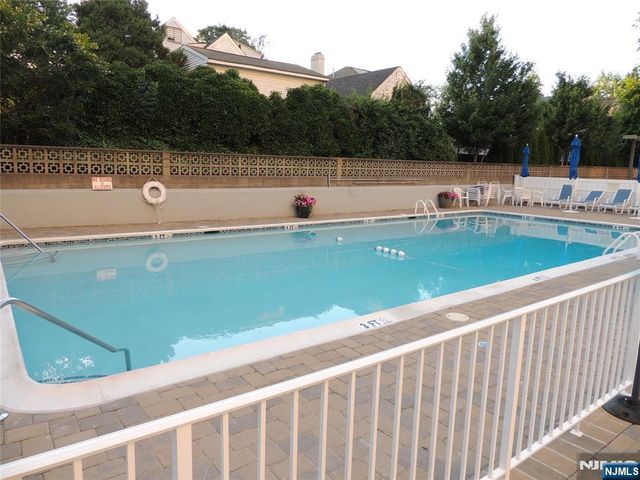 125 Prospect Avenue 5B, Hackensack, NJ 07601