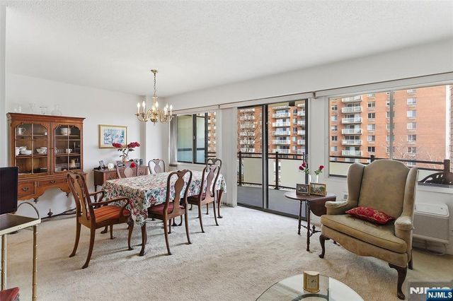 125 Prospect Avenue 5B, Hackensack, NJ 07601