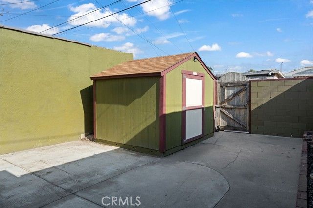 341 E Ellis, Long Beach, CA 90805