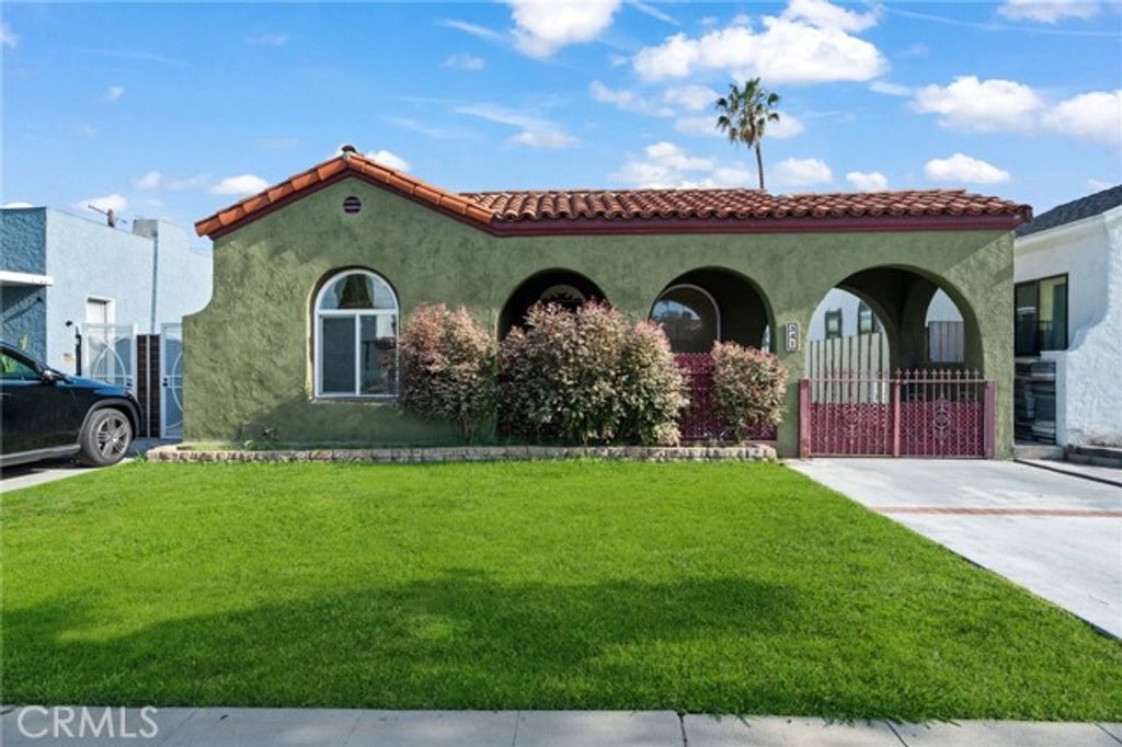 341 E Ellis, Long Beach, CA 90805