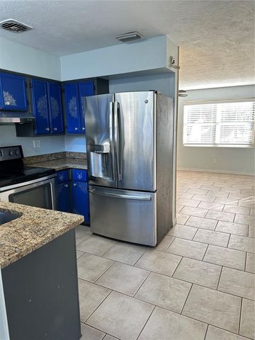 2627 QUEEN PALM DRIVE, Edgewater, FL 32141