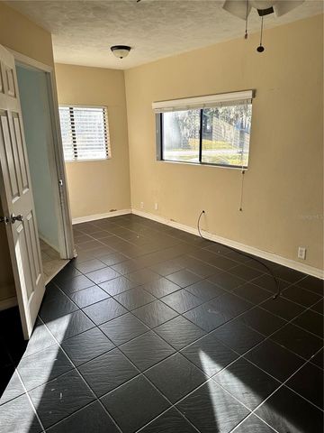 2627 QUEEN PALM DRIVE, Edgewater, FL 32141