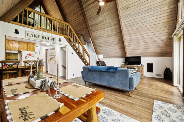 404 Duke Cir, Lancaster, TN 38569