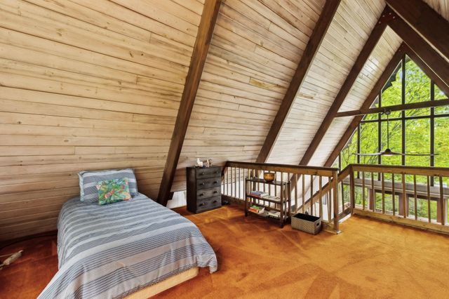 404 Duke Cir, Lancaster, TN 38569