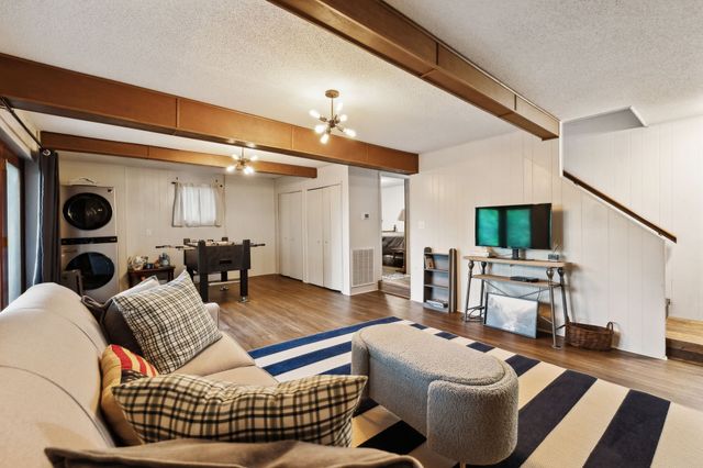 404 Duke Cir, Lancaster, TN 38569