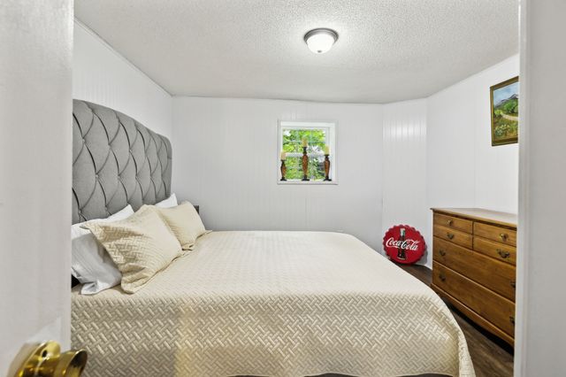 404 Duke Cir, Lancaster, TN 38569