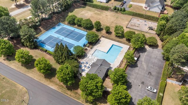 112 Normandy Drive, Clayton, NC 27527