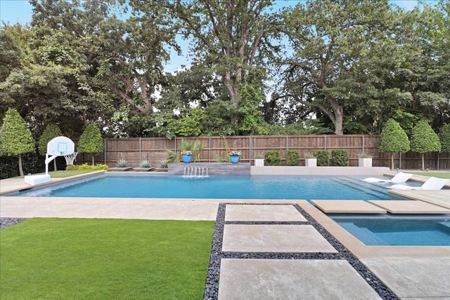 516 Cascade Springs Drive, Southlake, TX 76092