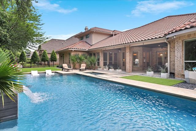 516 Cascade Springs Drive, Southlake, TX 76092