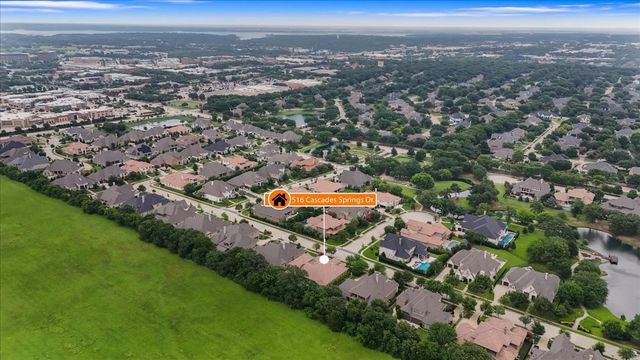 516 Cascade Springs Drive, Southlake, TX 76092