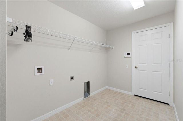 4050 WHISTLEWOOD CIRCLE, Lakeland, FL 33811