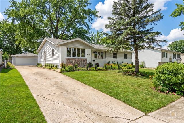 8766 S 83rd Court, Hickory Hills, IL 60457