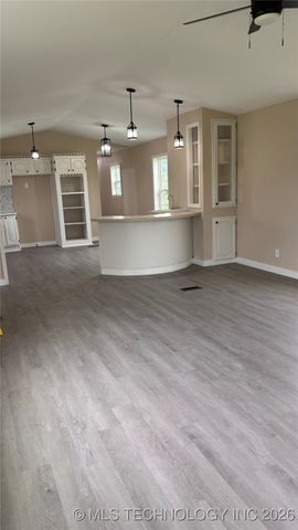 18350 E 615 Road, Inola, OK 74036