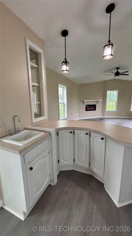 18350 E 615 Road, Inola, OK 74036