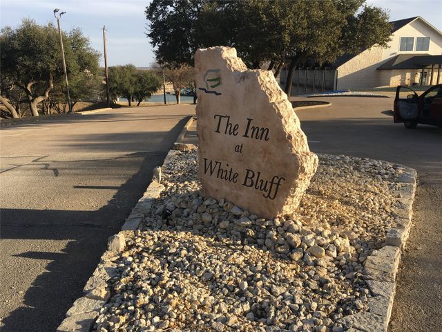 1005 White Bluff Drive, Whitney, TX 76692