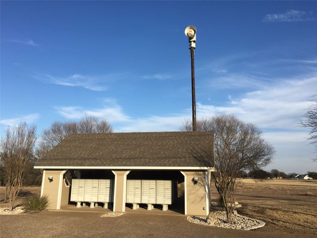 1005 White Bluff Drive, Whitney, TX 76692