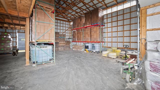 967 FARMDALE RD, Mount Joy, PA 17552