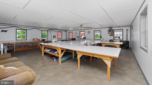 967 FARMDALE RD, Mount Joy, PA 17552